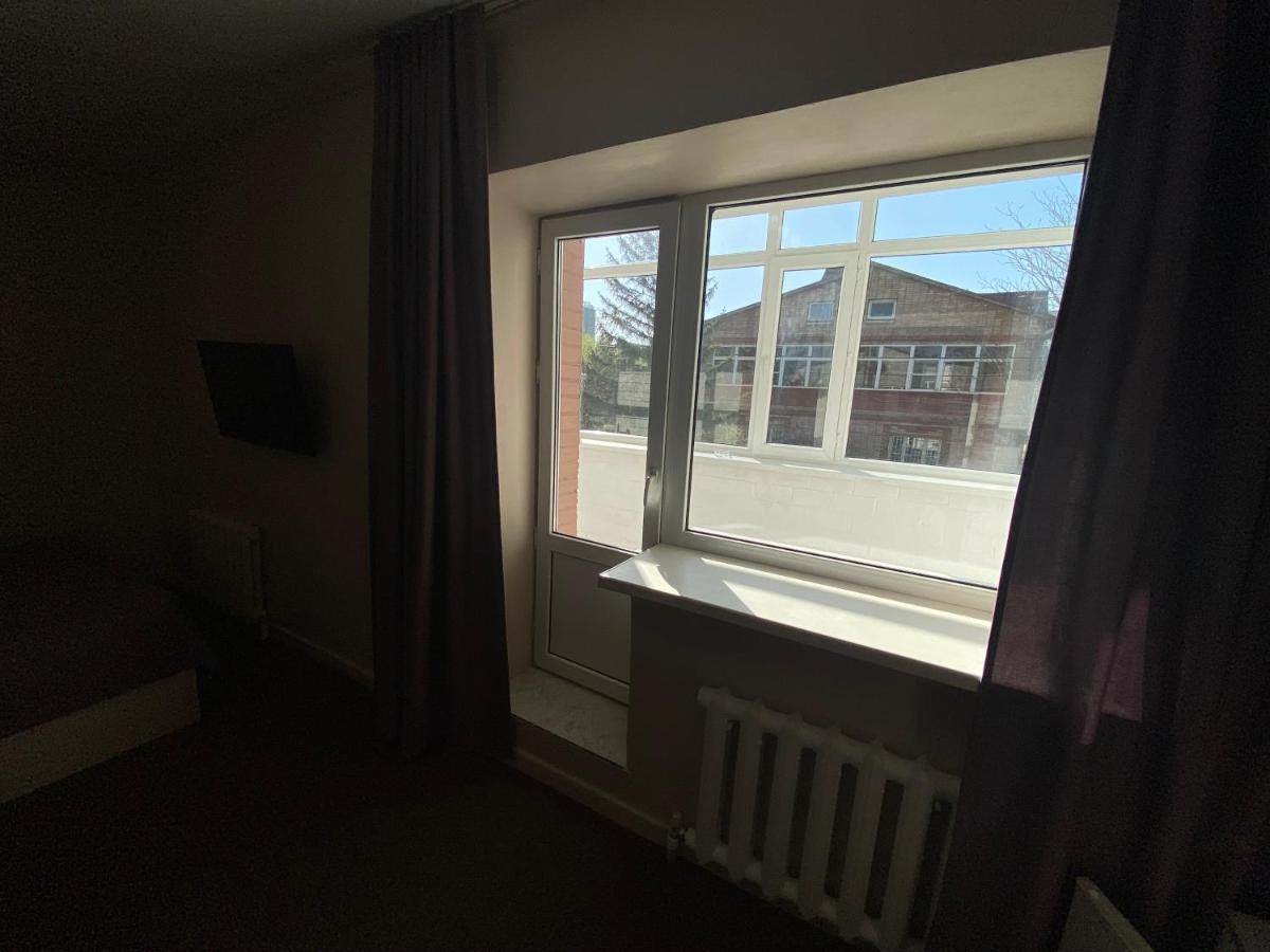 Ulpan Mini Hotel Astana Buitenkant foto